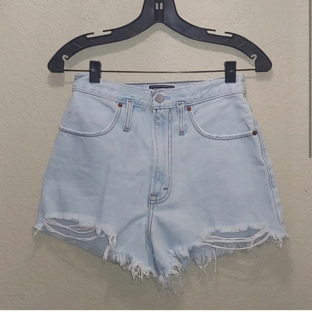 Abercrombie & Fitch high rise shorts